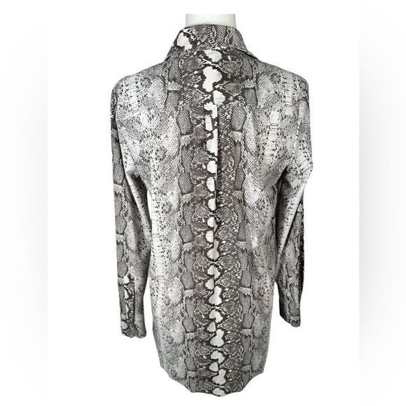 Lysse Schiffer Snake Print Button Down Top - Picture 4 of 10